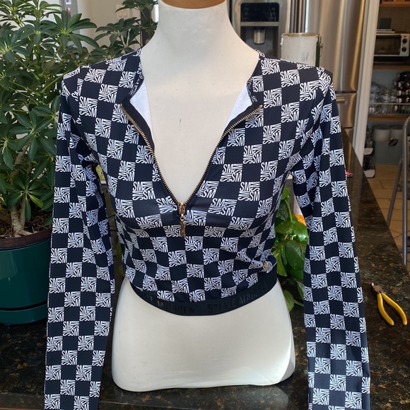 ❤️Steve Madden 2 piece Europe Roxy signature sleeveless catsuit  & top small - Picture 3 of 12